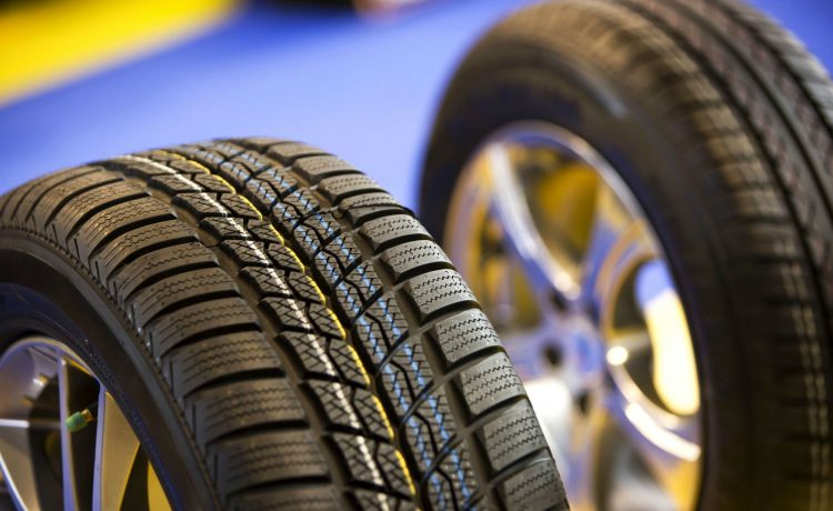 دليلك المختصر لكيفية إطالة عمر إطارات السيارات