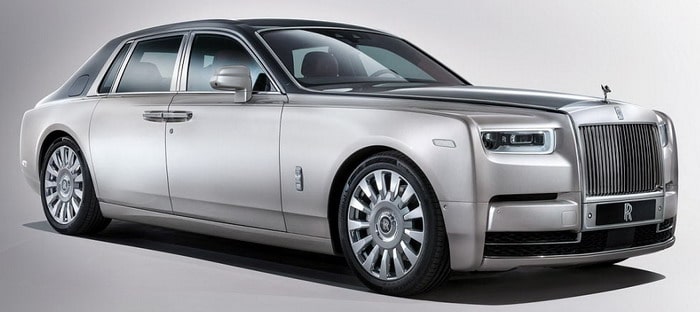 رولزرويس فانتوم الجديدة تحتفل بظهورها في أمريكا في ديترويت