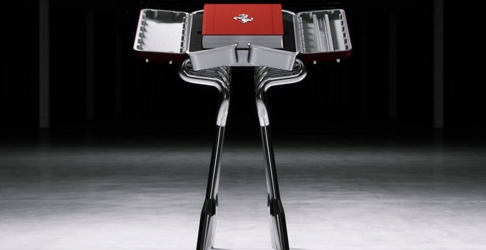 سعر كتاب فيراري اغلى من سعر سيارة كامري