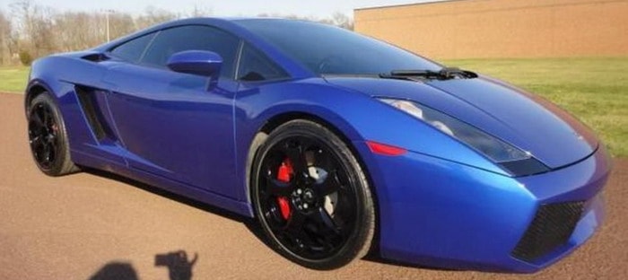 لامبورجيني جالاردو زرقاء موديل 2004 للبيع في دبي