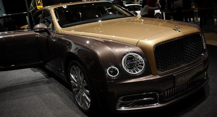 بنتلي مولسان First Edition تظهر إحدي نسخها الخمسين في بكين 2016