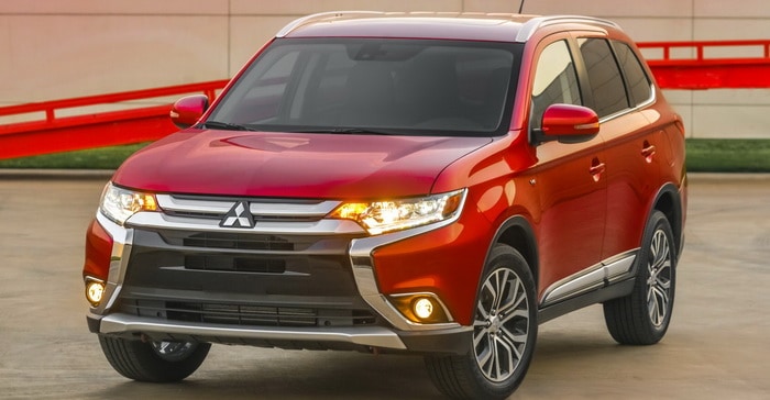 ميتسوبيشي أوتلاندر 2016 تحصل علي وجه جديد في نيويورك 2015
