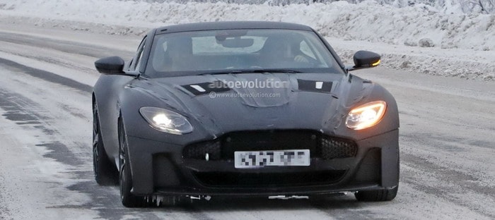 فيديو : أستون مارتن DBS Superleggera 2019 تزأر بصوت مخيف