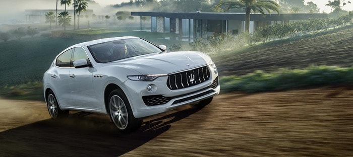 مازيراتي ليفانتي S البنزين تصل لبريطانيا بسعر 93,504 دولار