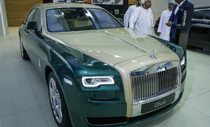 رولزرويس موتور كارز تطلق العنان لموديل جوست جولد ايديشن في معرض دبي 2015