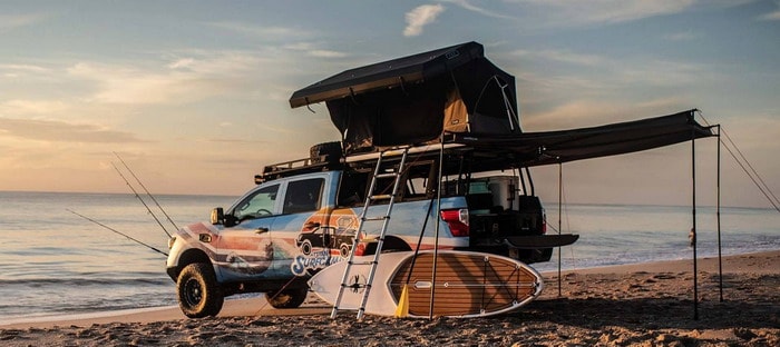 نيسان تيتان Surfcamp . . المركبة المثالية لحياة الشواطيء