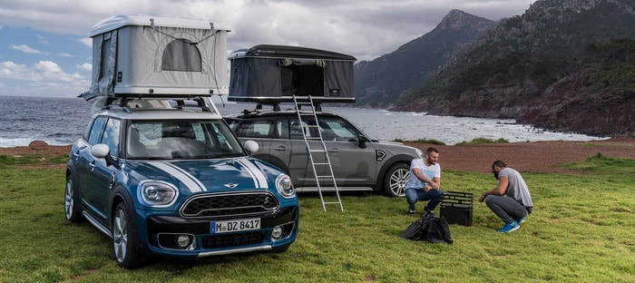 ميني كونتريمان تتزود بخيمة ايرتوب تكفي لفردين لتتحول لمخيم متحرك