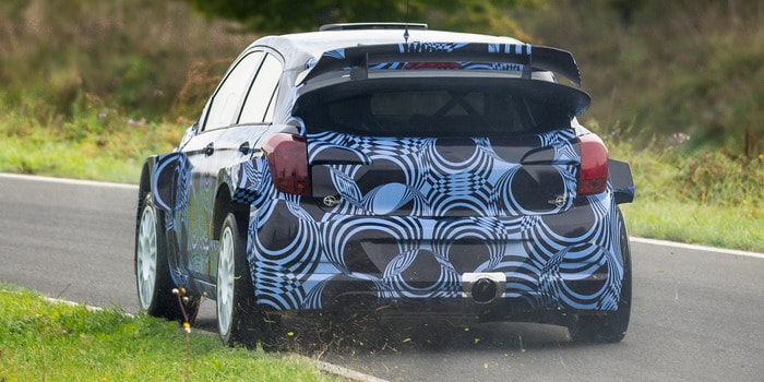 هيونداي تختبر i20 WRC للمشاركة في بطولة العالم للراليات