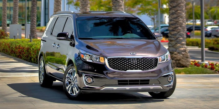 كيا جراند كارنيفال الجديدة تنطلق في الإمارات