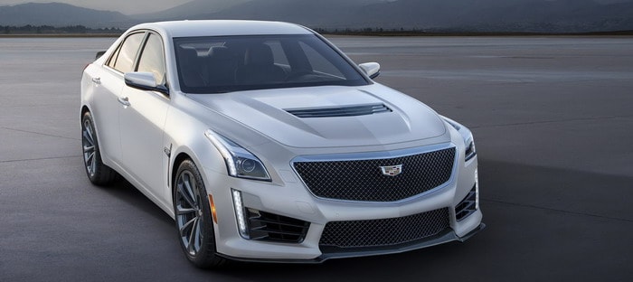 كاديلاك تطرحATSV و CTSV Crystal White Frost Edition 2016 بطلاء غير عادي