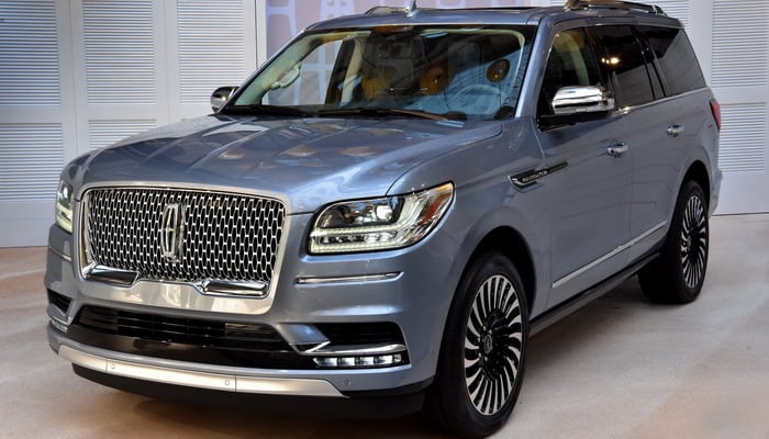 لينكولن نافيجاتور 2018 تزداد فخامة مع محرك بقوة 450 حصان