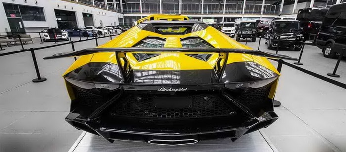 لامبورجيني أفنتادور LP720 رودستر MV بتعديل DMC . . مزيد من الإثارة الرياضية