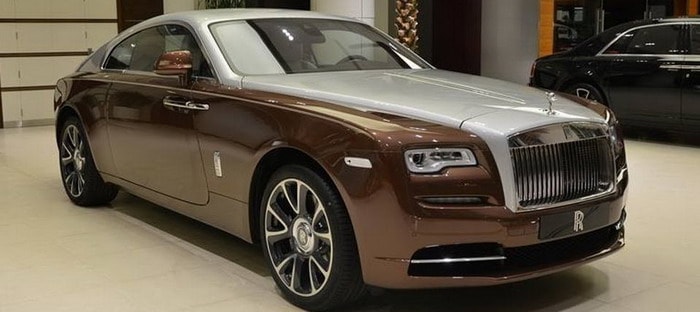 رولزرويس واريث باللون البرونزي والفضي مثالية للشرق الأوسط