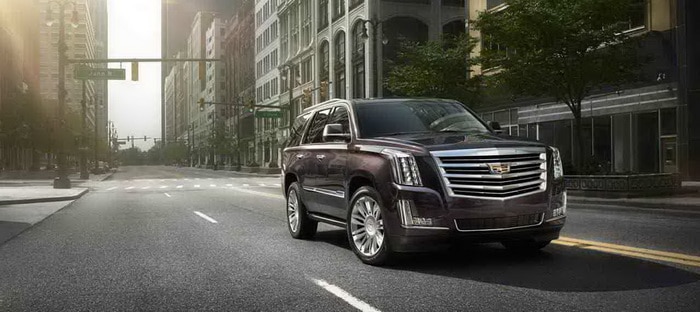 كاديلاك اسكاليد بلاتينيوم 2015 تخرج للنور بلمسات كرومية وجلود فاخرة