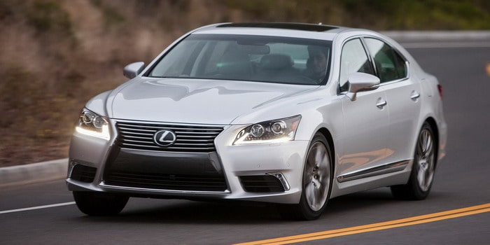 مراجعة سيارة لكزس LS 460 2015 … البحث عن المقعد الفارغ!