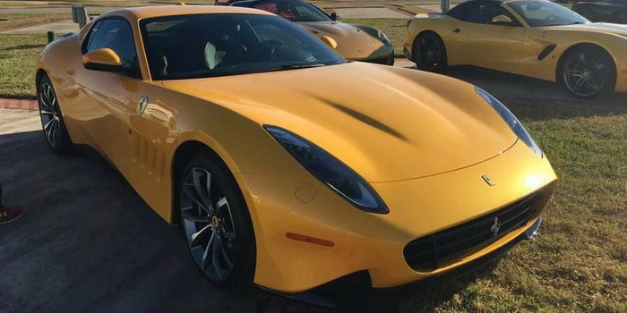 فيراري SP275 RW Competizione وحيدة من نوعها تظهر في دايتونا