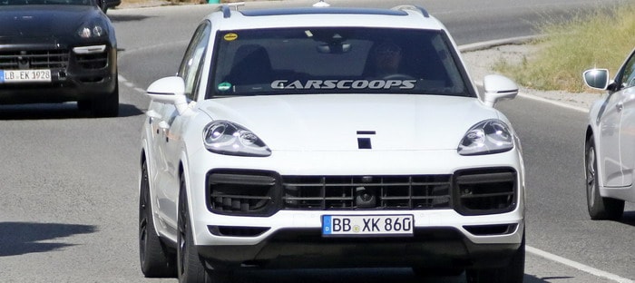 بورشه كايين 2018 ترصد في صور تجسسية بحلة الانتاج