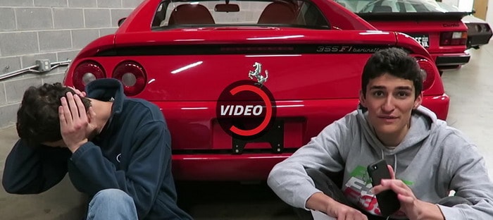 فيديو : تخيلوا كم تبلغ تكلفة صيانة هذه السيارة فيراري F355 ؟