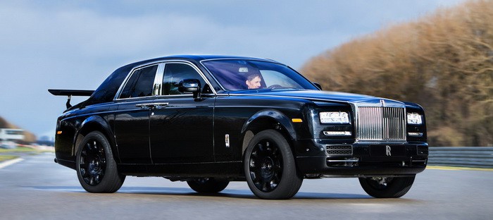 Project Cullinan . . نظرة سريعة علي ملامح أول سيارة SUV من رولزرويس