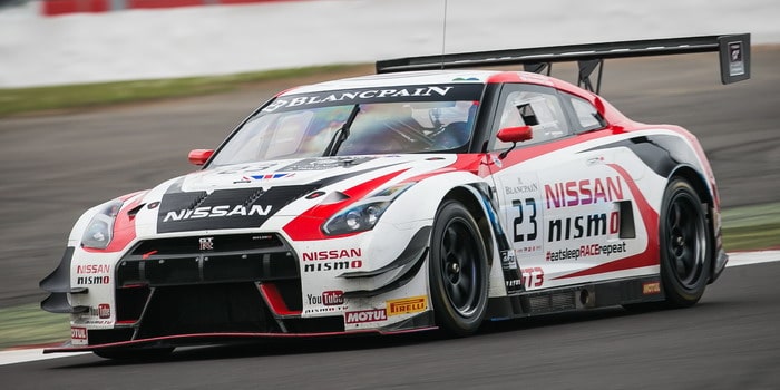 نيسان تشارك بقوة في سباق 24 ساعة على حلبة سبا