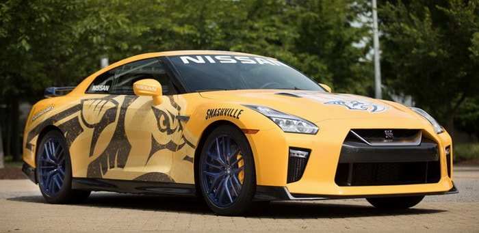 نيسان GTR فريدة من نوعها بلمسات فريق ناشفيل الأمريكي معروضة للبيع