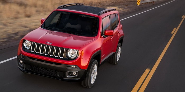 مراجعة سيارة جيب رنيجيد 2016 … صغيرة العائلة الأمريكية