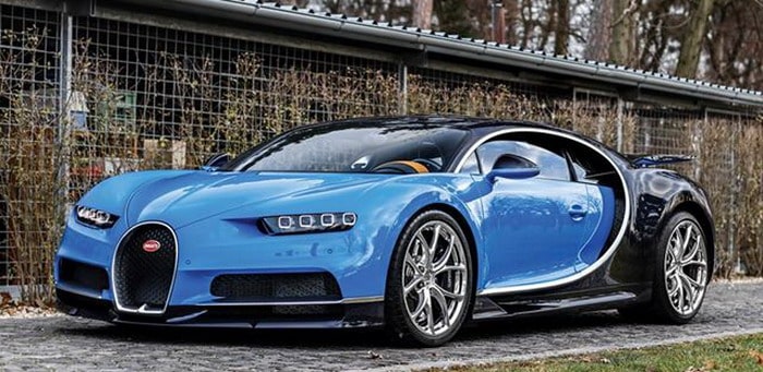 بوجاتي شيرون تعرض للبيع في مزاد بسعر قد يبلغ 3.6 مليون يورو