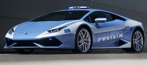 لمبورجيني هوراكان LP 6104 تنضم إلى الشرطة الإيطالية