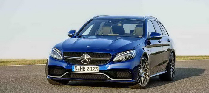 مرسيدس C63 AMG و C63 AMG S سيدان واستيشن يظهران للنور في باريس