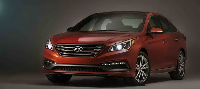 فيديو: هيونداي سوناتا 2015 تتحطم بكل الطرق لتحصل علي تقييم الخمس نجوم للسلامة من IIHS