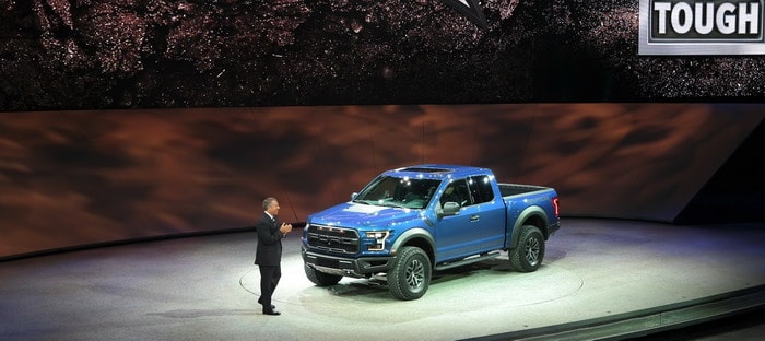 فورد F150 رابتور موديل 2017 تقدم بسعر يبدأ من 49.520 دولار