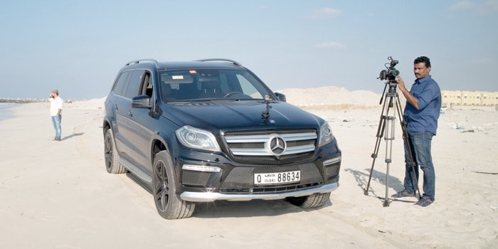 مرسيدسبنز تتعاون مع مخرج سينمائي للاحتفال باليوم الوطني للإمارات