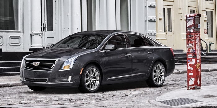 كاديلاك XTS تحصل على تطويرات جديدة لعام 2016