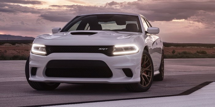 مراجعة سيارة دودج تشارجر SRT هيلكات 2016 … السيدان الأكثر عضلية في العالم