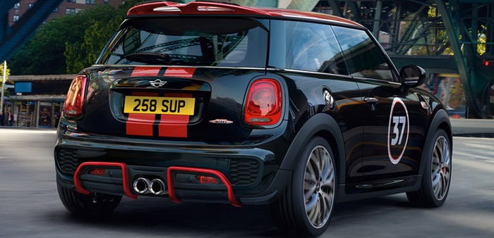 ميني تطلق خط جديد من اكسسوارات JCW في معرض إيسن