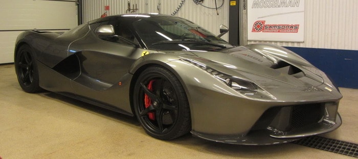 معدل سويدي يسعى لرفع قوة فيراري لافيراري إلى 1050 حصان