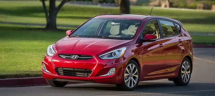 هيونداي أكسنت المحسنة 2015 تظهر بتغييرات محدودة في التصميم والتجهيزات