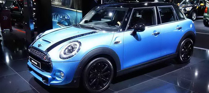 باريس 2014 : ميني 2015 هاتشباك الجديدة تطل علي الجمهور ببابين إضافيين