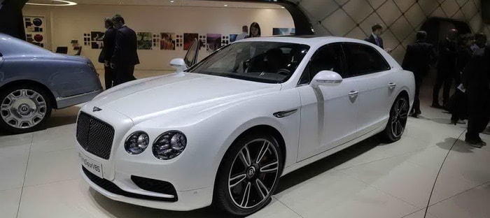 بنتلي فلاينج سبير V8 S تقدم في جنيف 2016 بمحرك قوي وتسارع أفضل