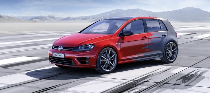 فولكس فاجن جولف R Touch التجريبية تظهر شكل مقصورة المستقبل في CES