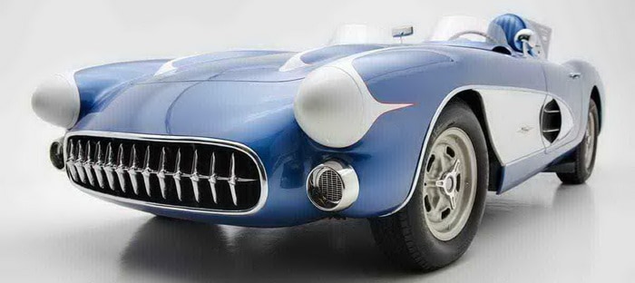 شيفروليه كورفيت SR2 موديل 1956 النادرة للبيع بمبلغ 6.885 مليون دولار