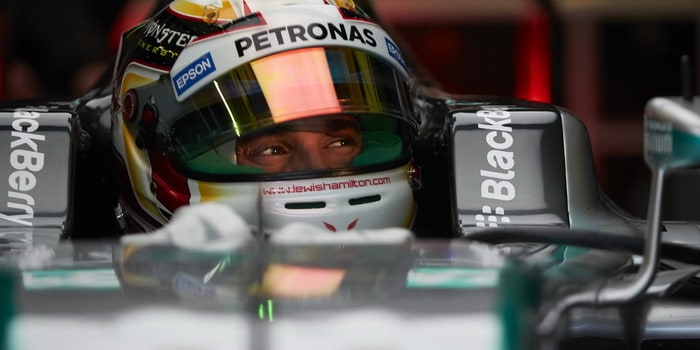 تقرير: عقد هاميلتون الجديد مع مرسيدس قد يكون الأخير في الفورميلا 1