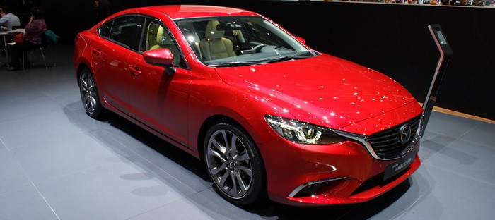 مازدا 6 وCX5 يحصلان علي العرض الأوروبي الأول في جنيف 2015