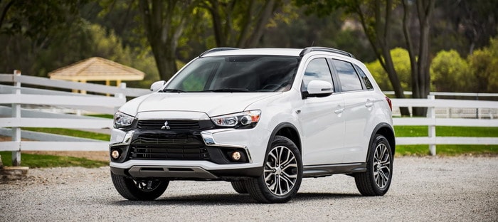 ميتسوبيشي تطرح أوتلاندر سبورت 2016 المحسنة في لوس أنجلوس 2015