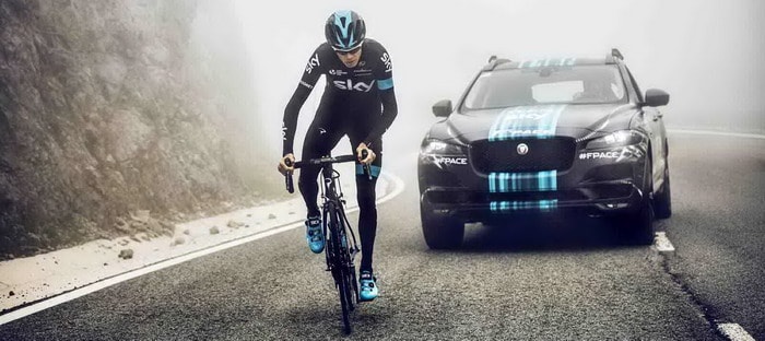جاجوار تقدم FPace الأولية كسيارة دعم في سباق Tour de France