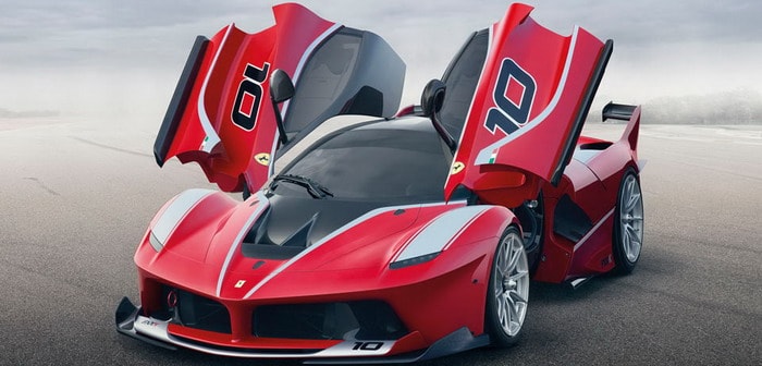 تاجر في دبي يبيع نسختين من فيراري FXX K
