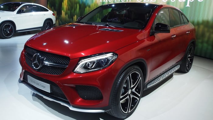 مرسيدس GLE 450 AMG كوبيه تضع رحالها بمحرك V6 في ديترويت 2015