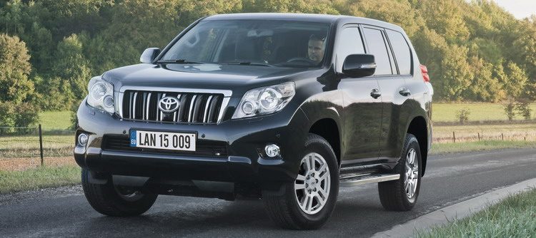 تويوتا تقدم عروض تقسيط مميزة على ياريس وهاي لوكس وبرادو تبدأ من 999 ريال