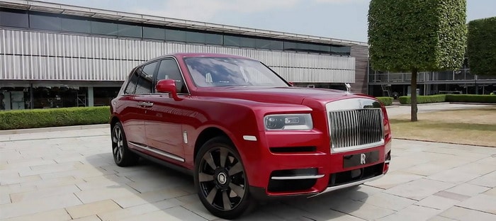 فيديو : 30 دقيقة مع اثنين من سيارات رولزرويس كولينان