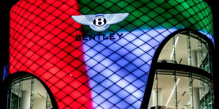 بنتلي تعيد تعريف التجربة الفاخرة للزبائن في دبي